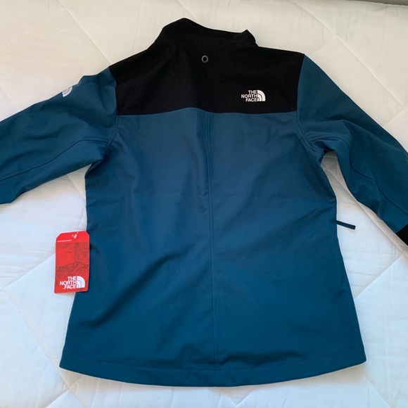 The North Face Jacket - Picture 5 of 5